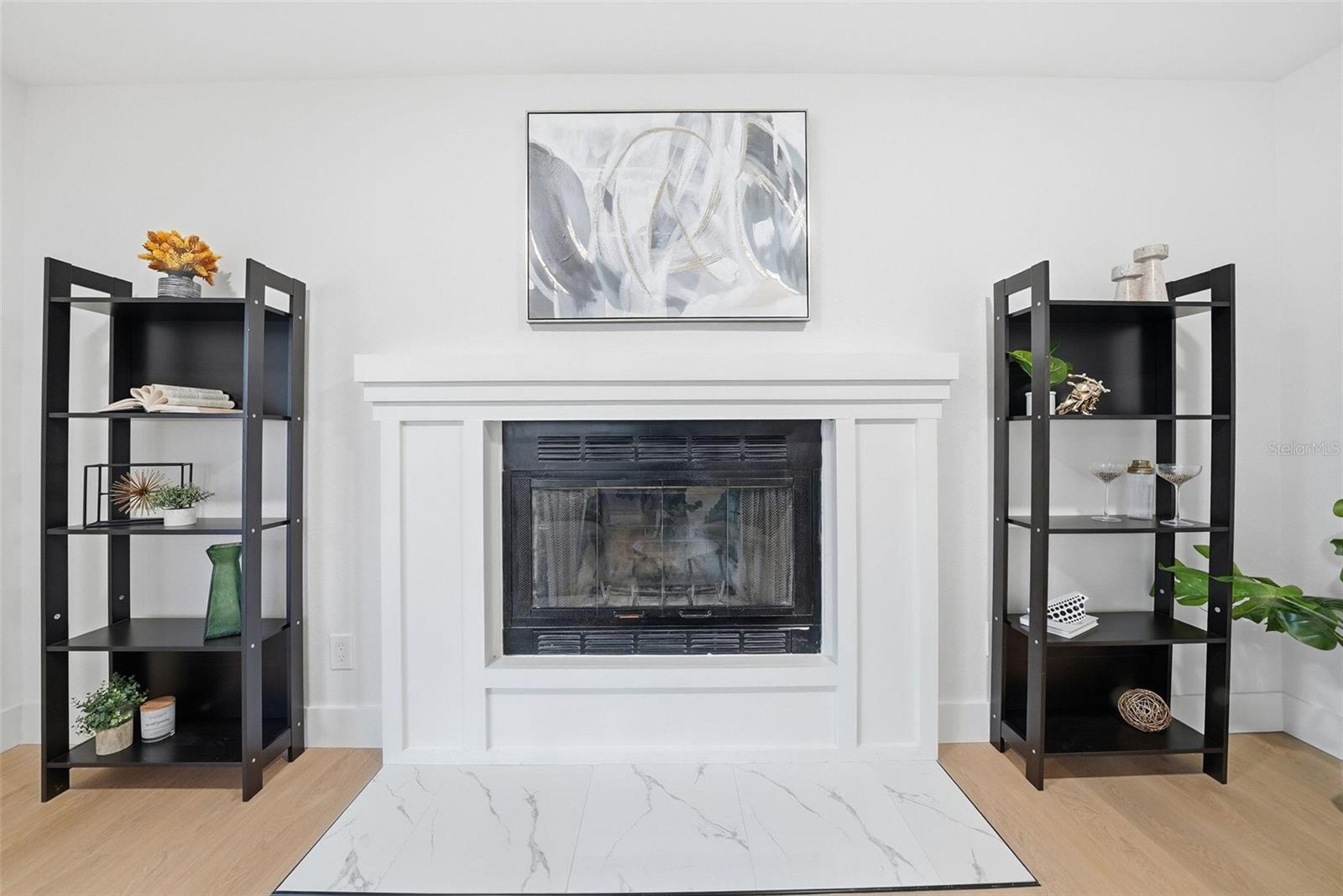 Image 11 of 39 For 4160 58th Avenue N