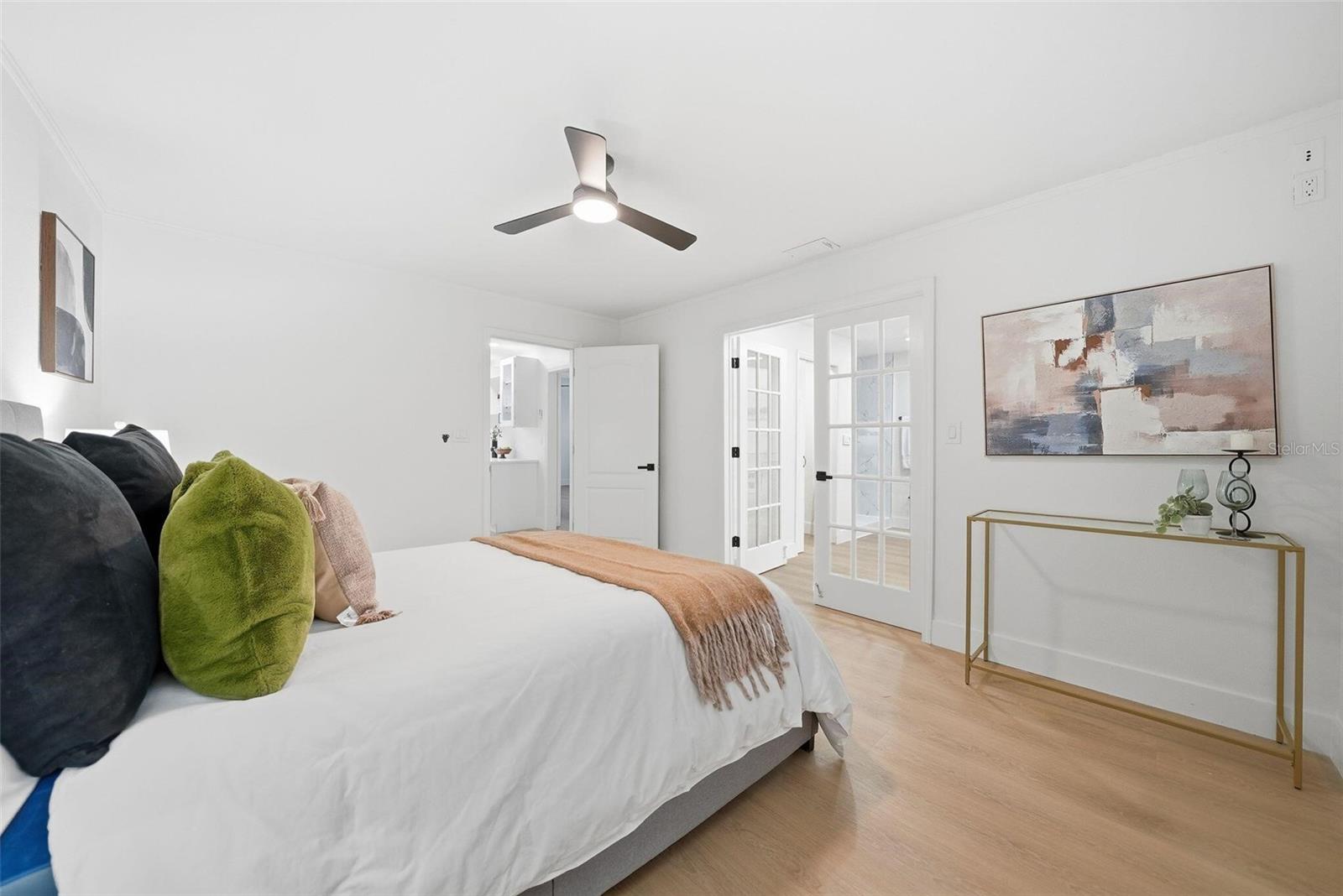 Image 19 of 39 For 4160 58th Avenue N