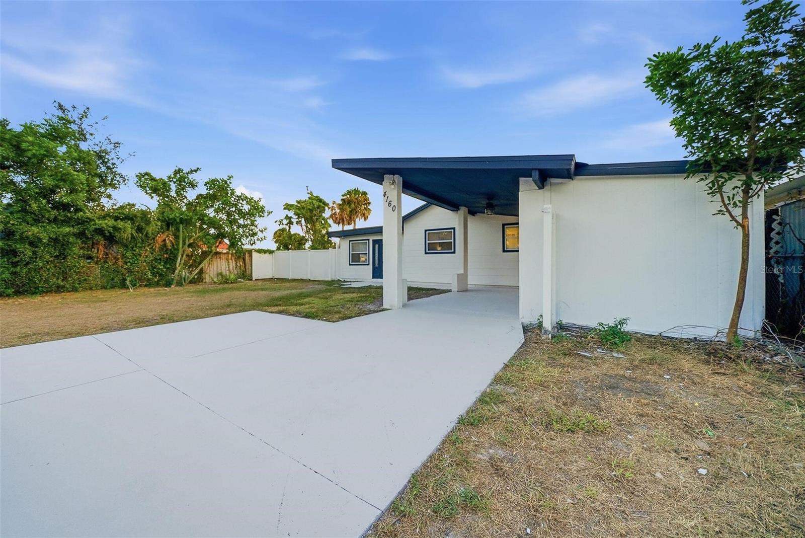 Image 2 of 39 For 4160 58th Avenue N