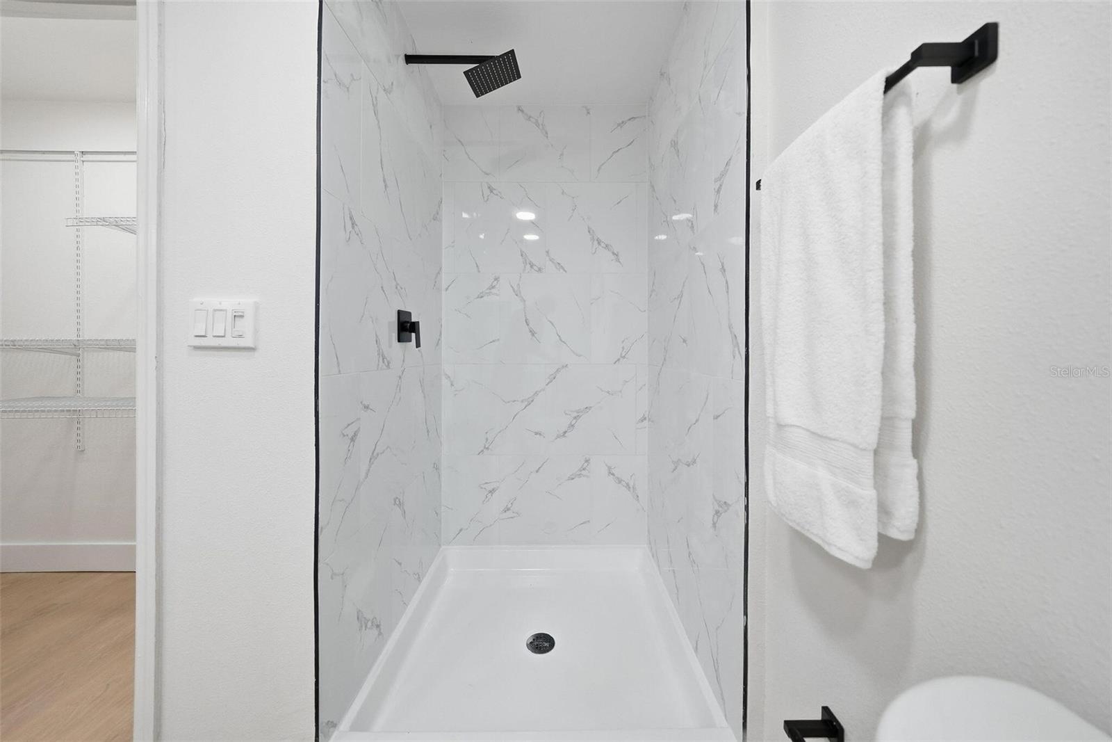 Image 25 of 39 For 4160 58th Avenue N