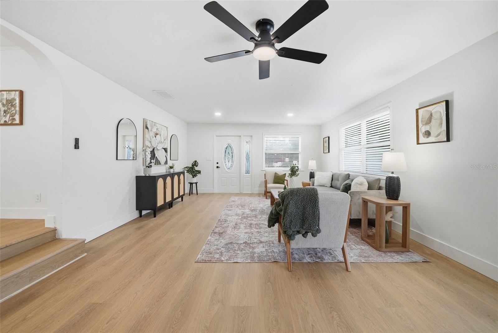 Image 4 of 39 For 4160 58th Avenue N