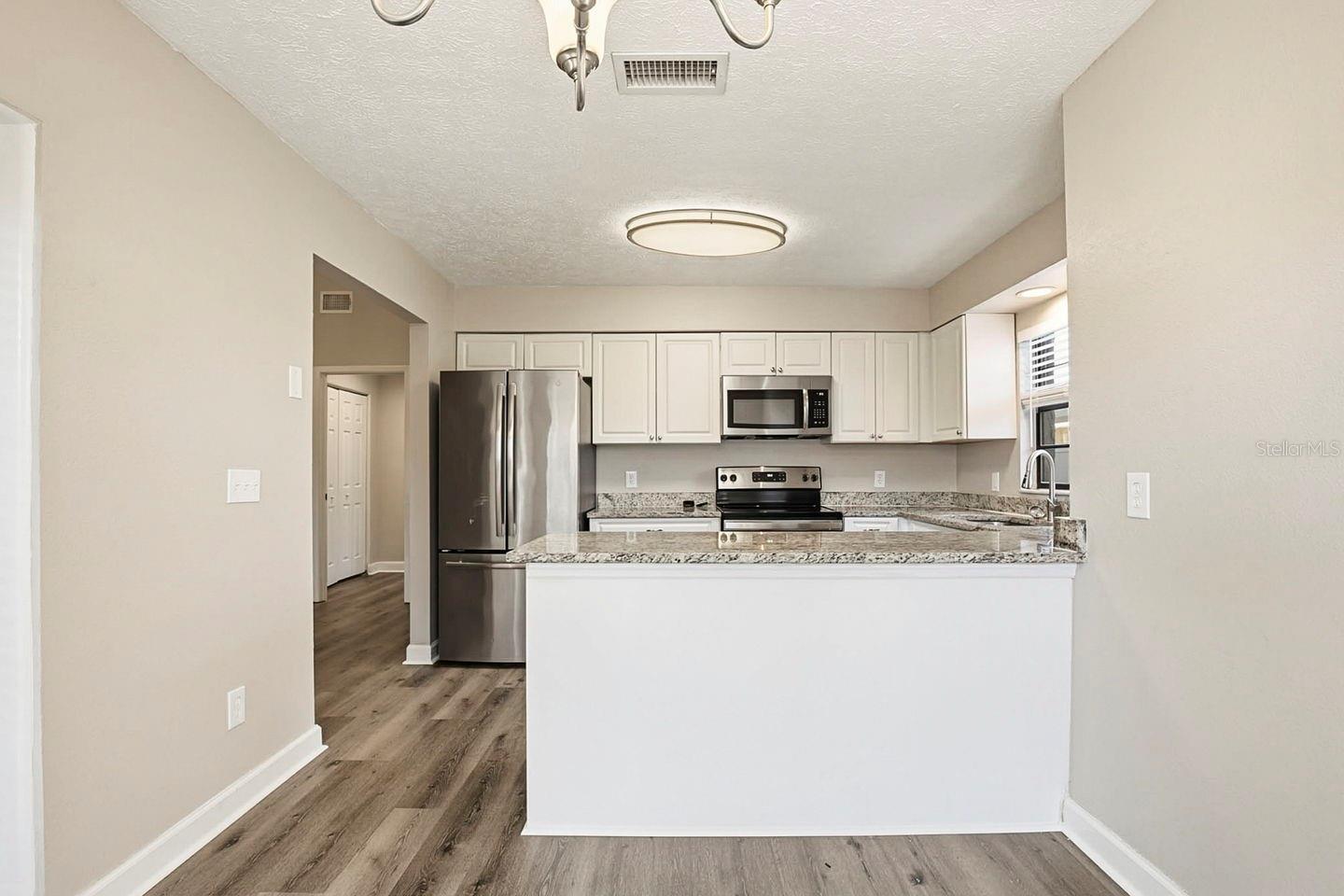 Image 19 of 42 For 15009 Naples Place