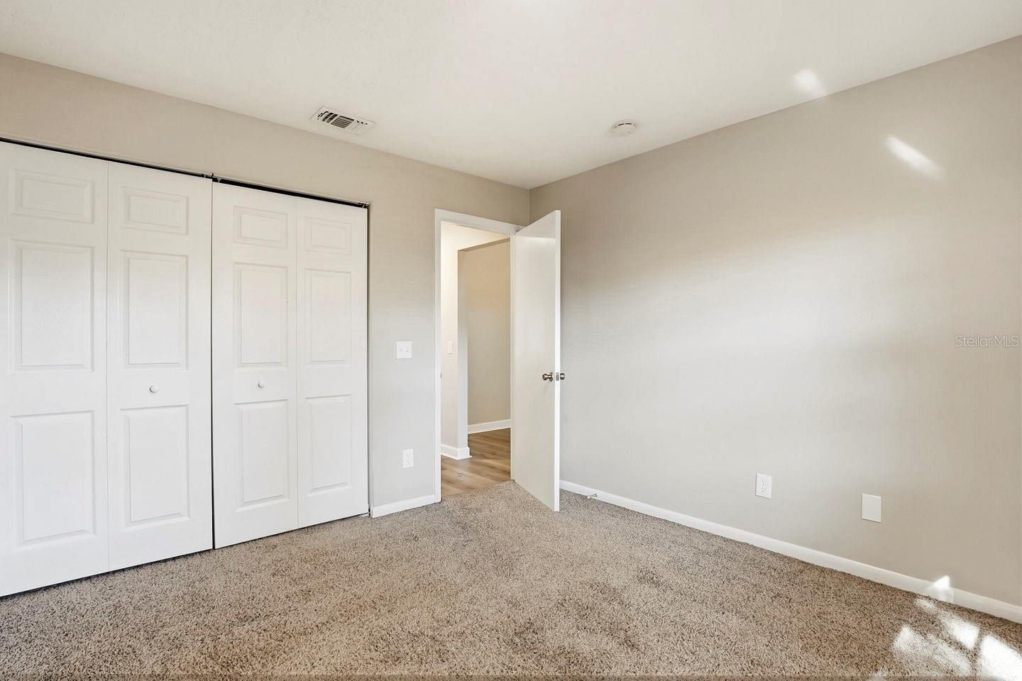 Image 28 of 42 For 15009 Naples Place