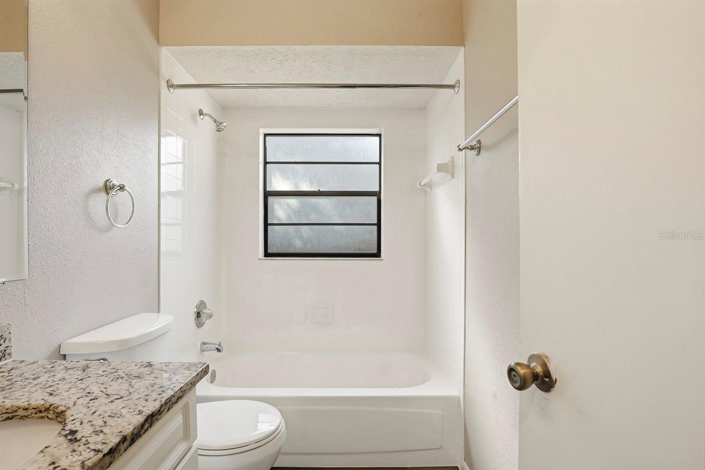 Image 36 of 42 For 15009 Naples Place