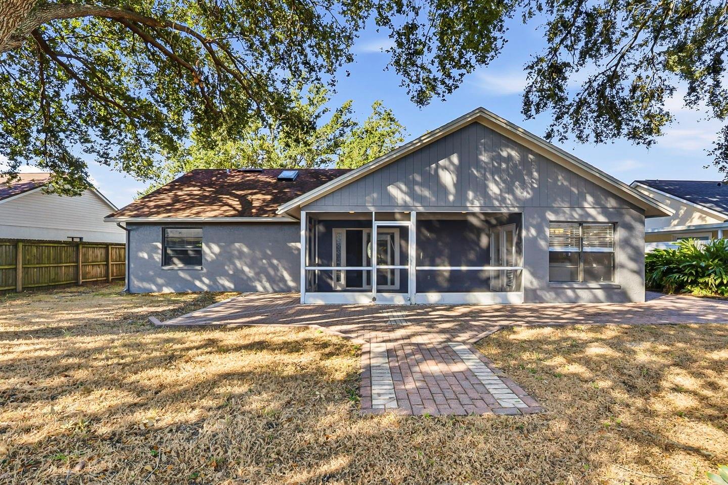 Image 40 of 42 For 15009 Naples Place