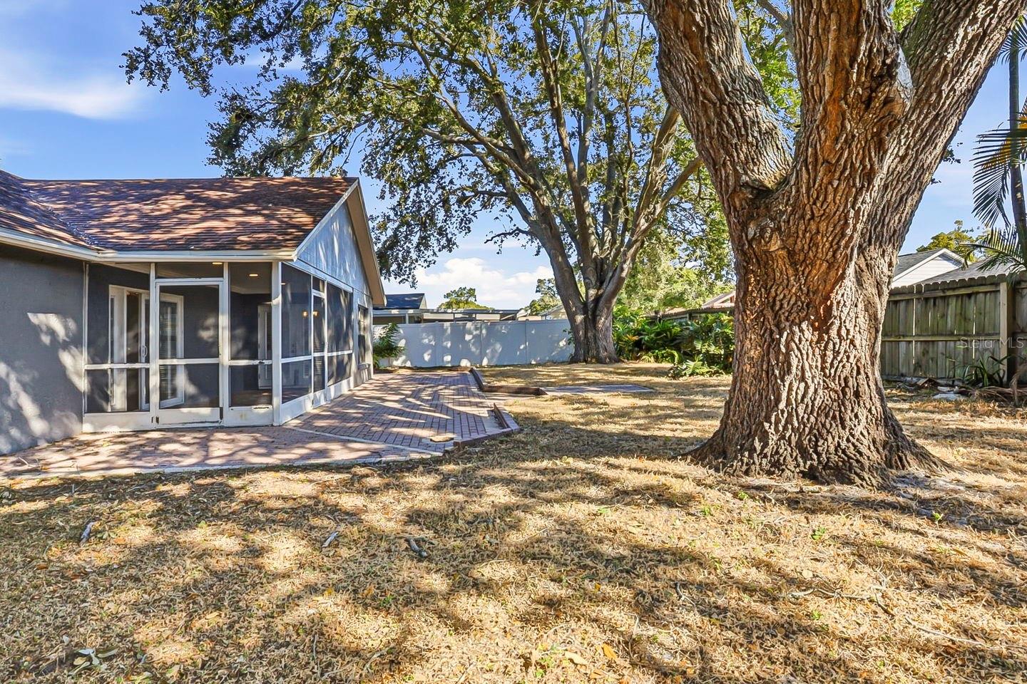 Image 41 of 42 For 15009 Naples Place