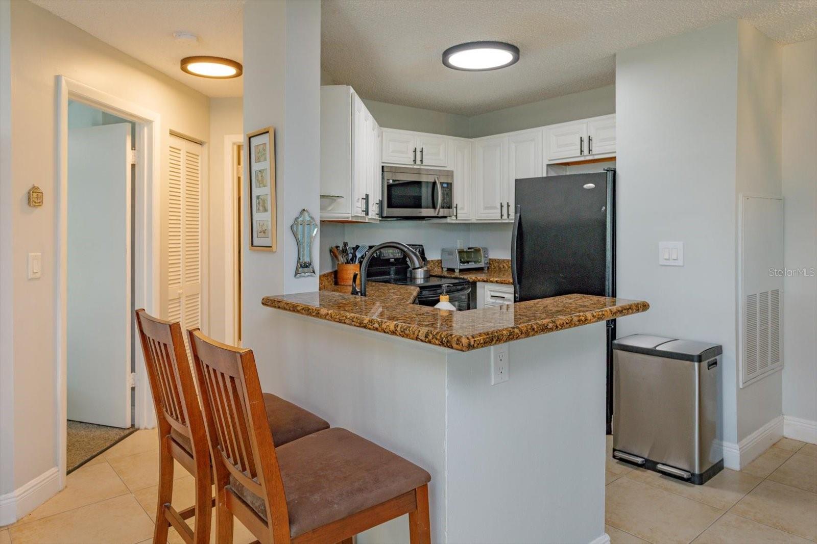 Image 10 of 27 For 2577 Grassy Point Drive 107