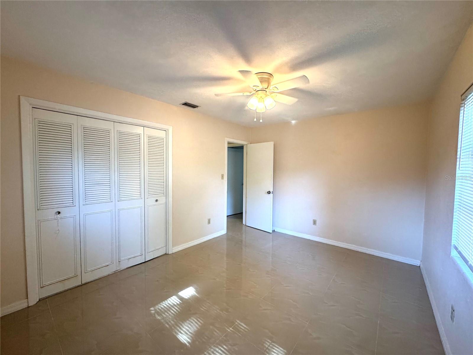 Image 13 of 28 For 612 Martin Avenue