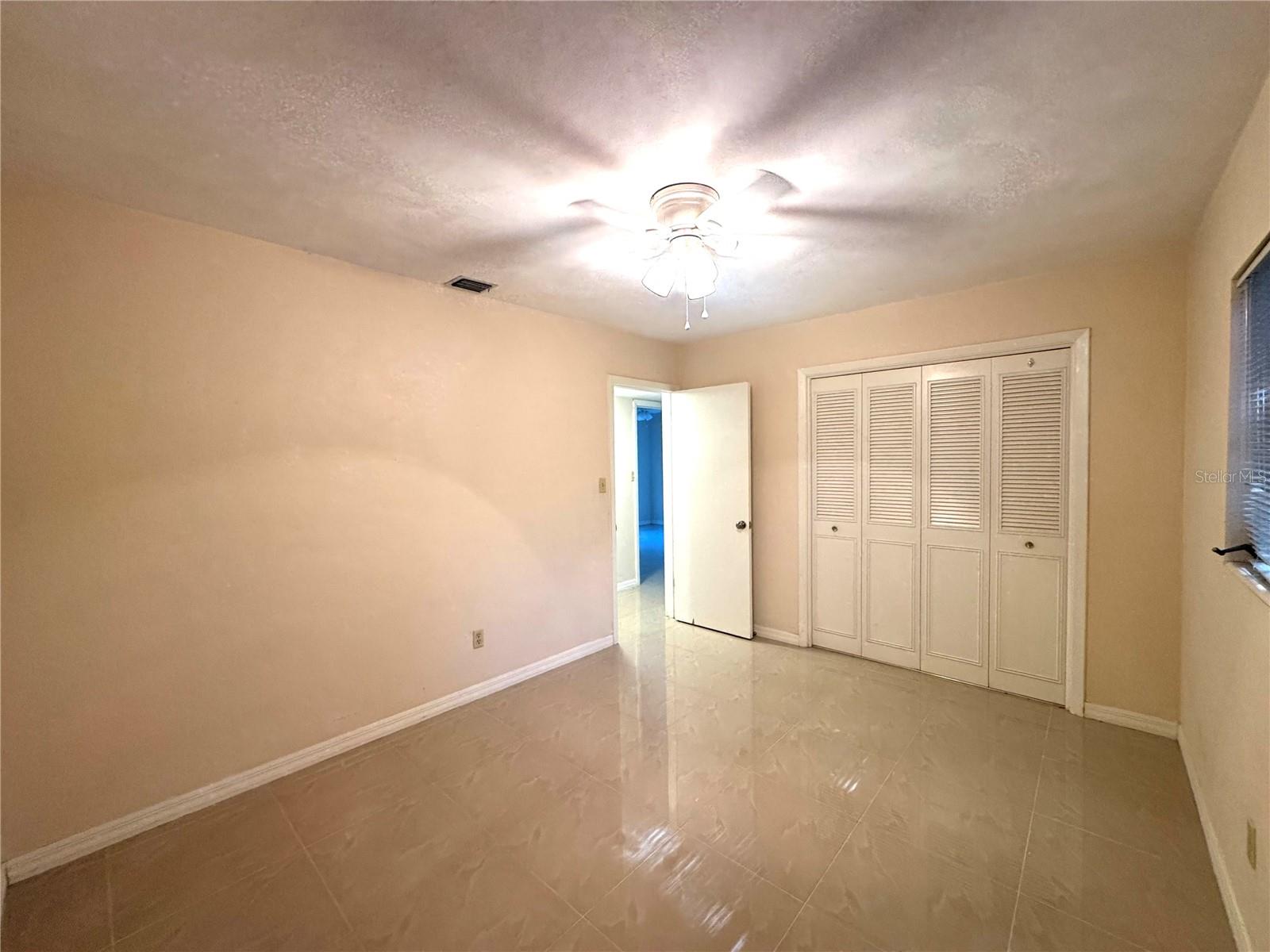 Image 17 of 28 For 612 Martin Avenue