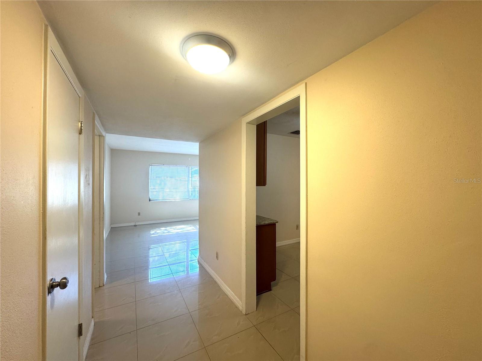 Image 25 of 28 For 612 Martin Avenue