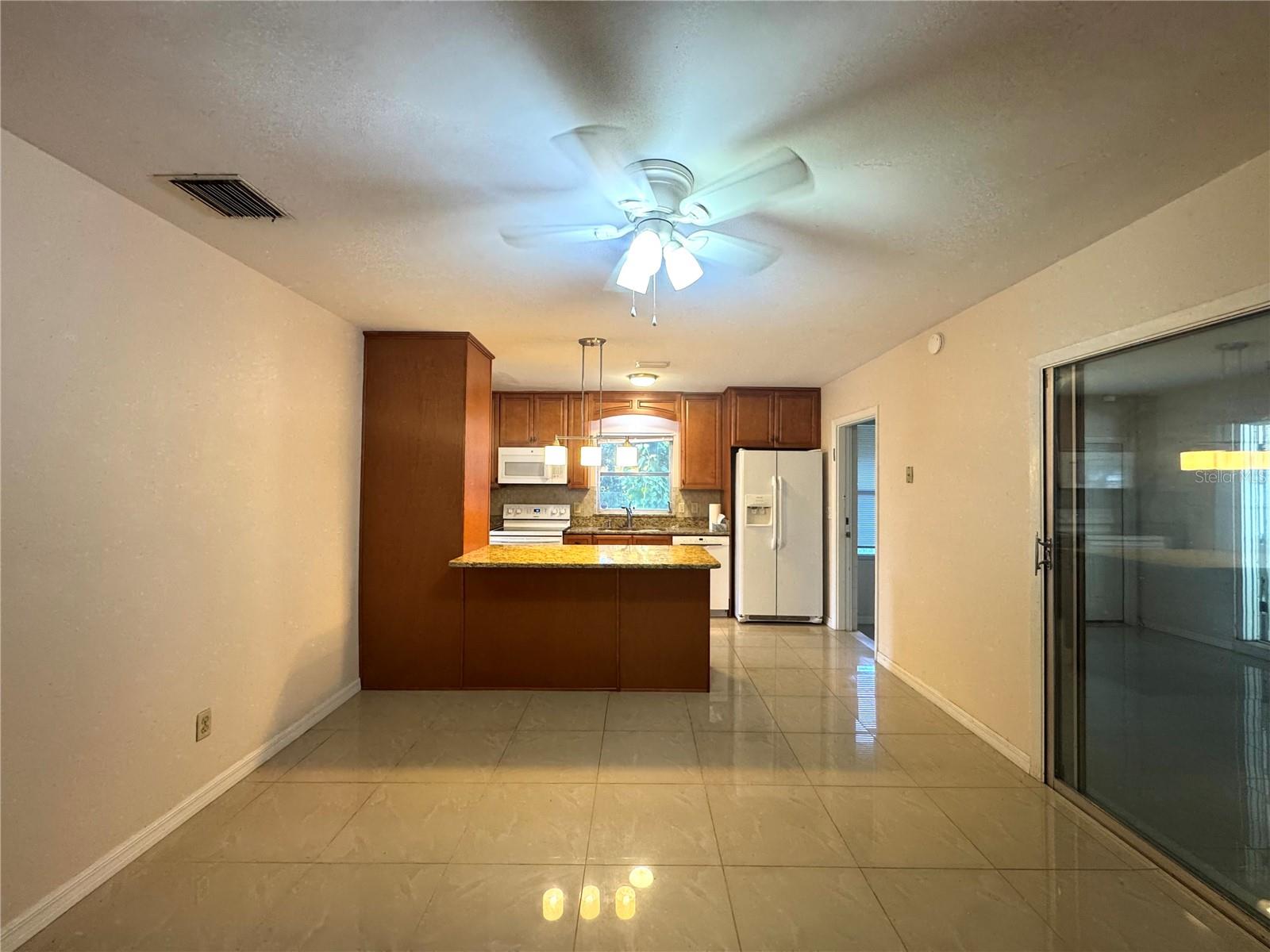 Image 3 of 28 For 612 Martin Avenue