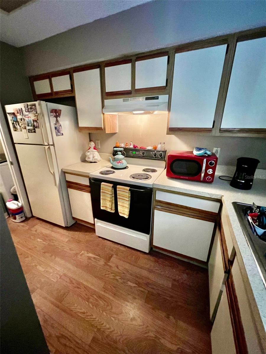 Image 4 of 13 For 224 Afton Square 202