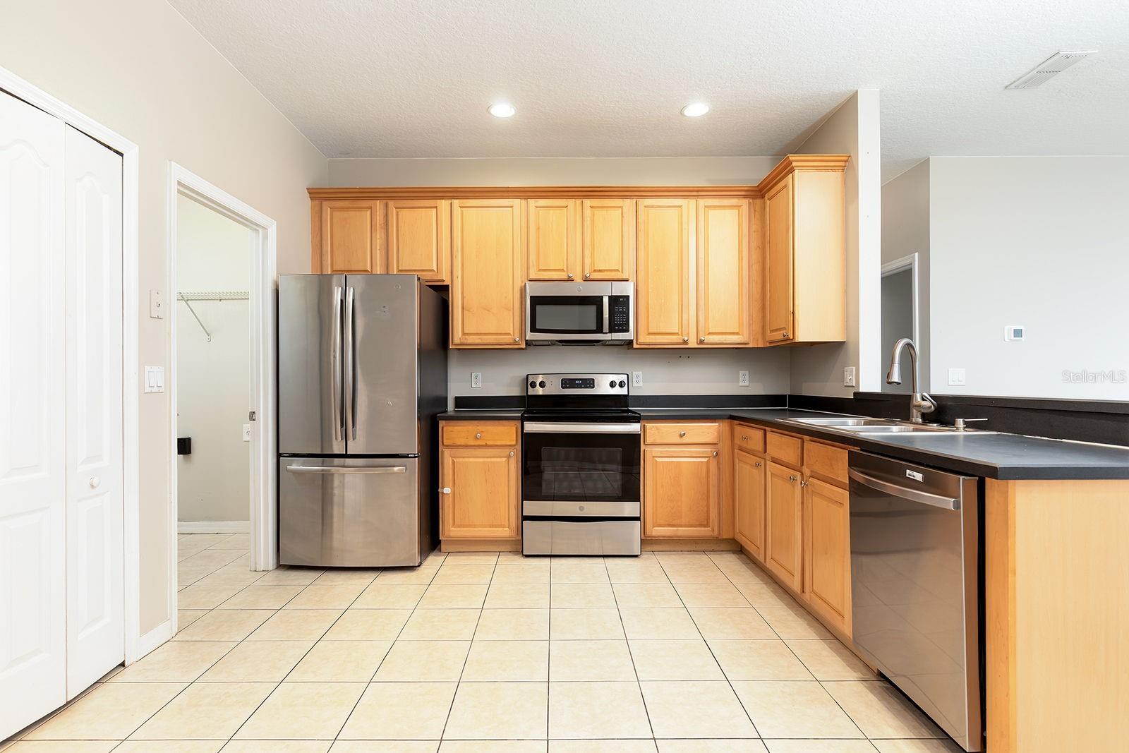 Image 11 of 24 For 5255 Shale Ridge Trail