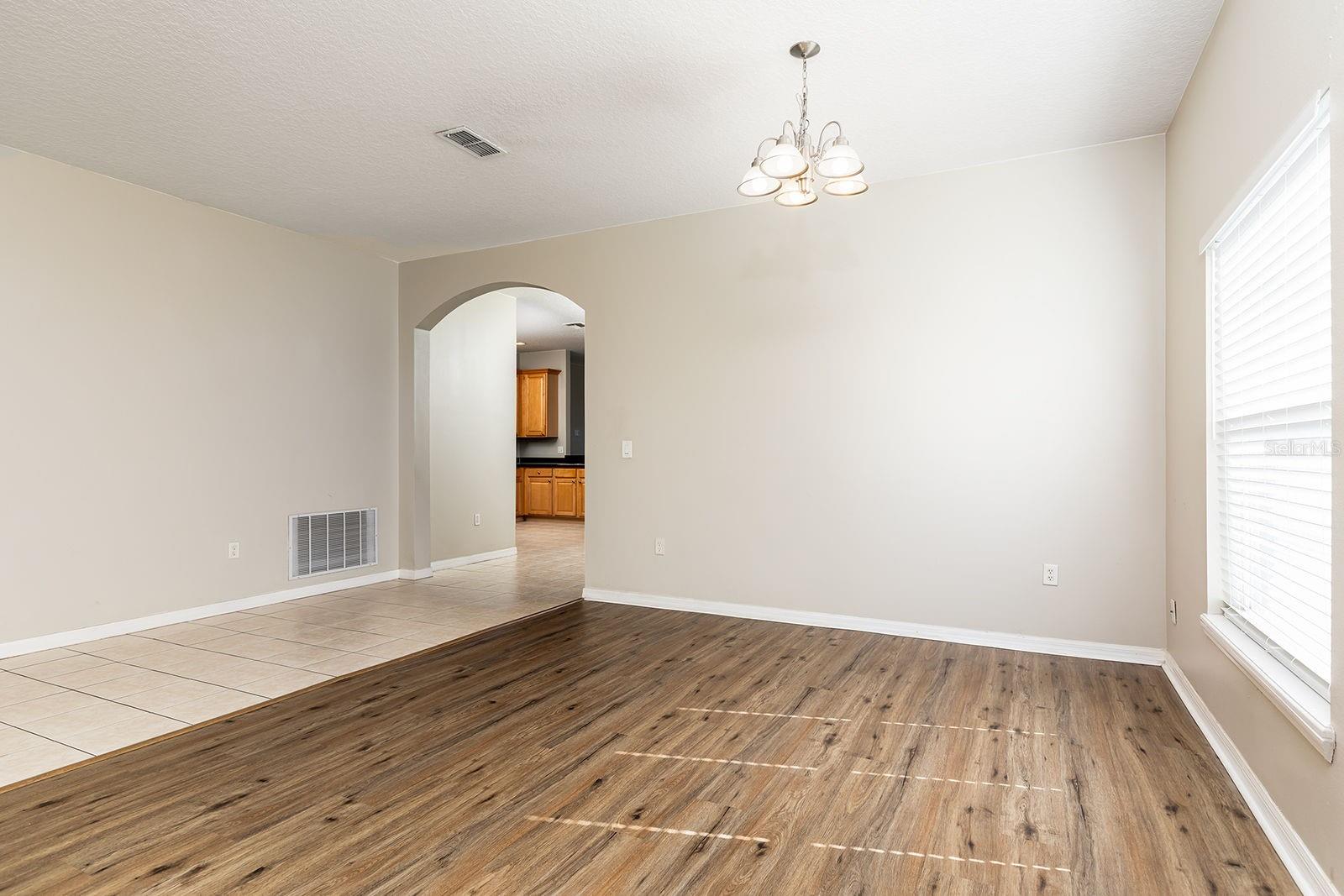 Image 14 of 24 For 5255 Shale Ridge Trail