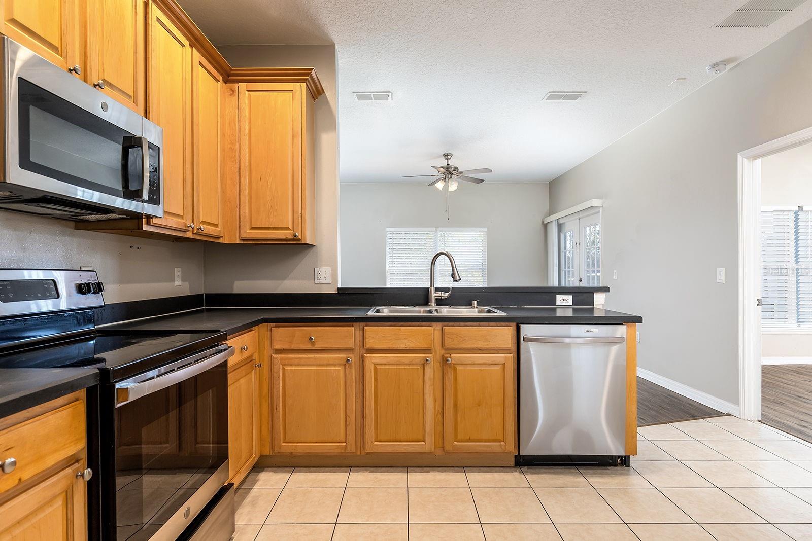 Image 8 of 24 For 5255 Shale Ridge Trail