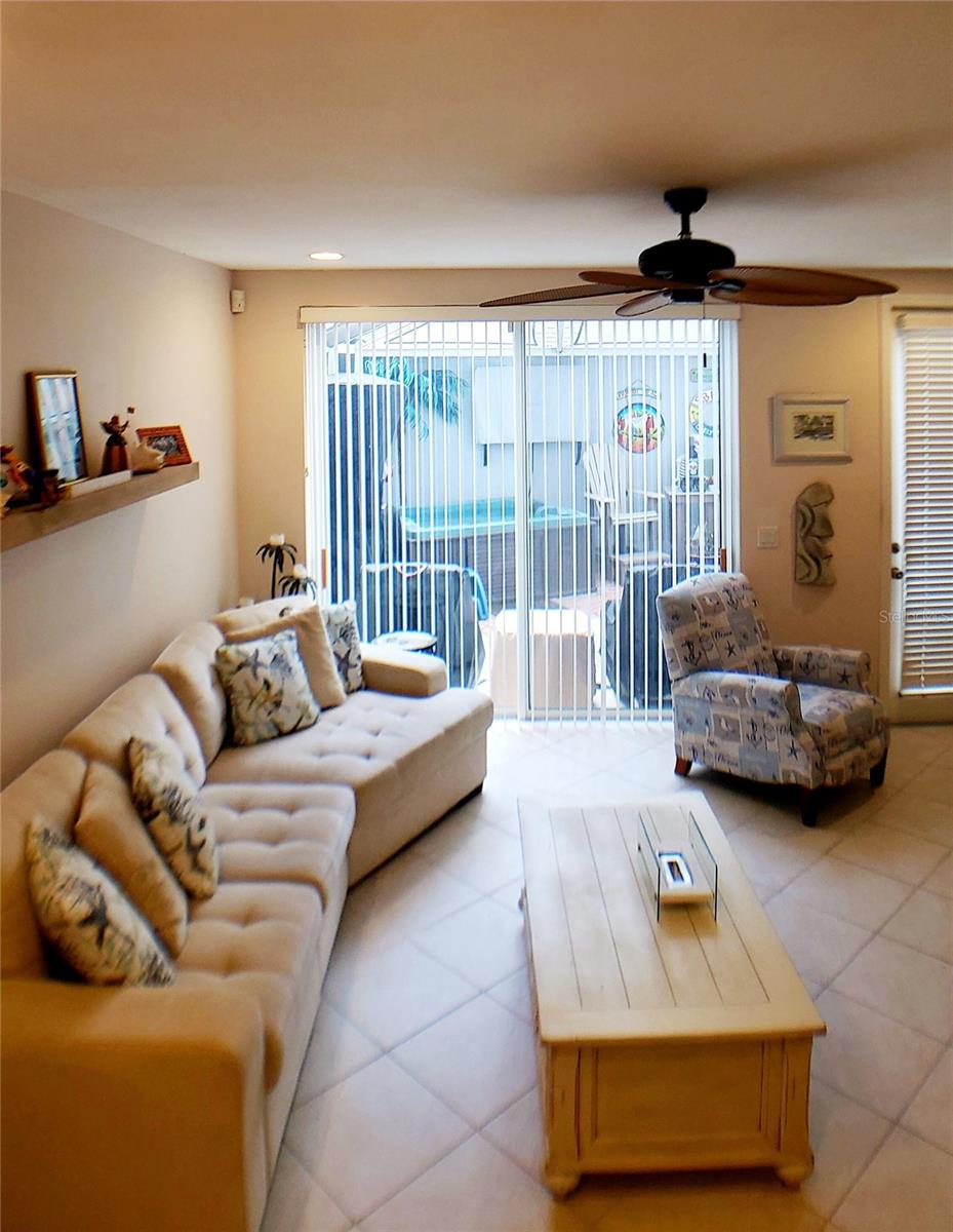 Image 10 of 51 For 5662 Whitehead Street