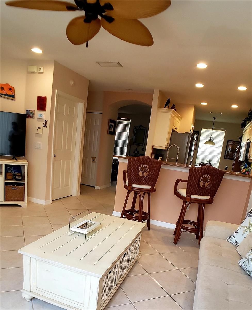 Image 14 of 51 For 5662 Whitehead Street