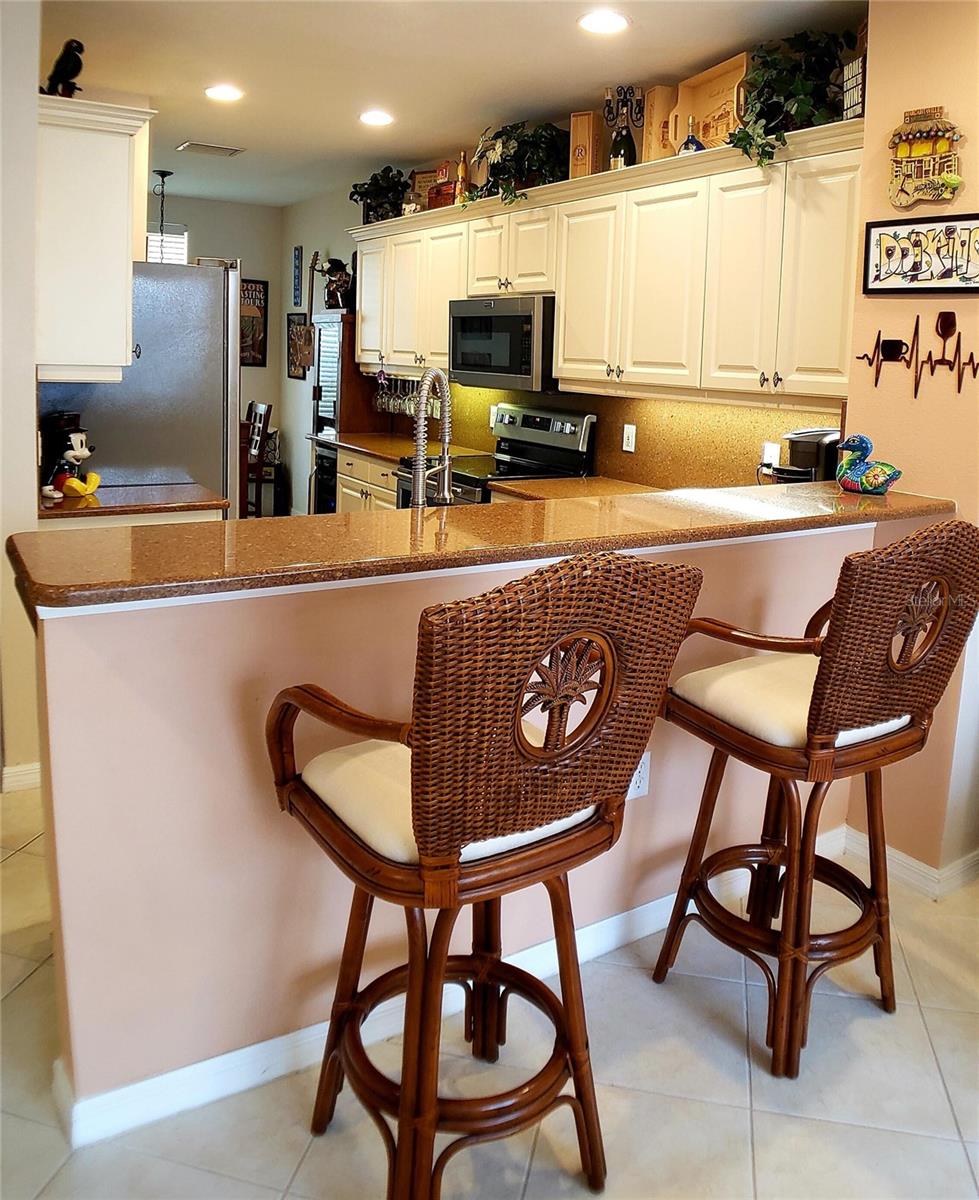 Image 17 of 51 For 5662 Whitehead Street