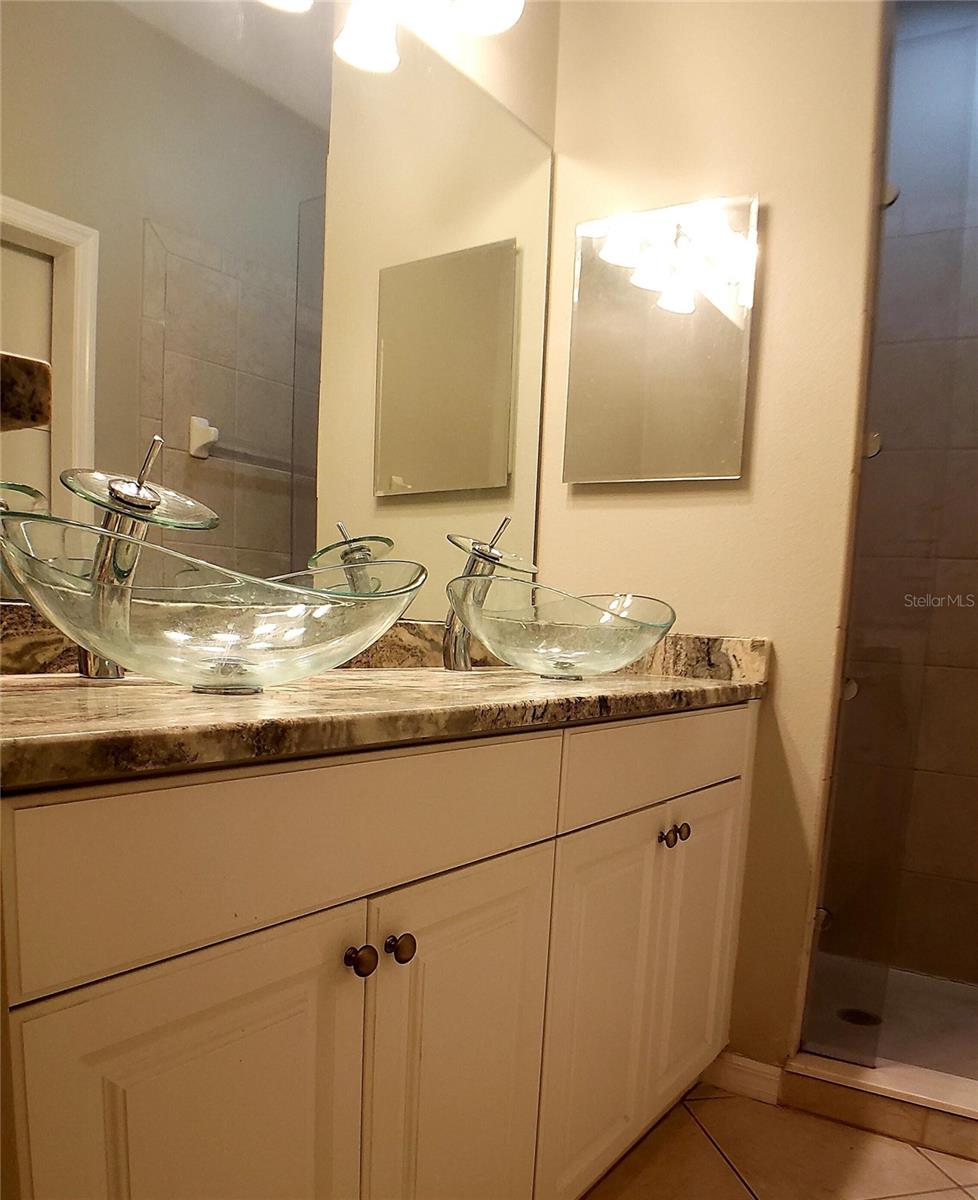 Image 35 of 51 For 5662 Whitehead Street