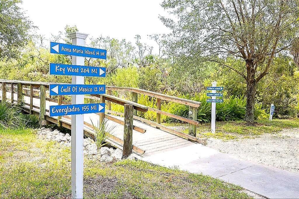 Image 5 of 51 For 5662 Whitehead Street