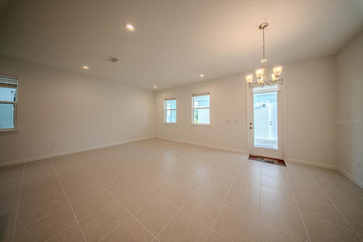 Image 13 of 63 For 1414 Ridgeback Lane