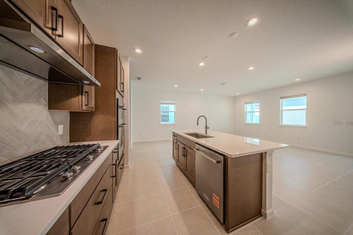 Image 14 of 63 For 1414 Ridgeback Lane