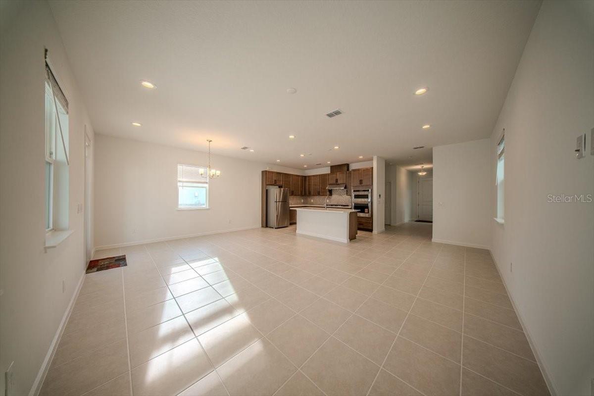 Image 7 of 63 For 1414 Ridgeback Lane