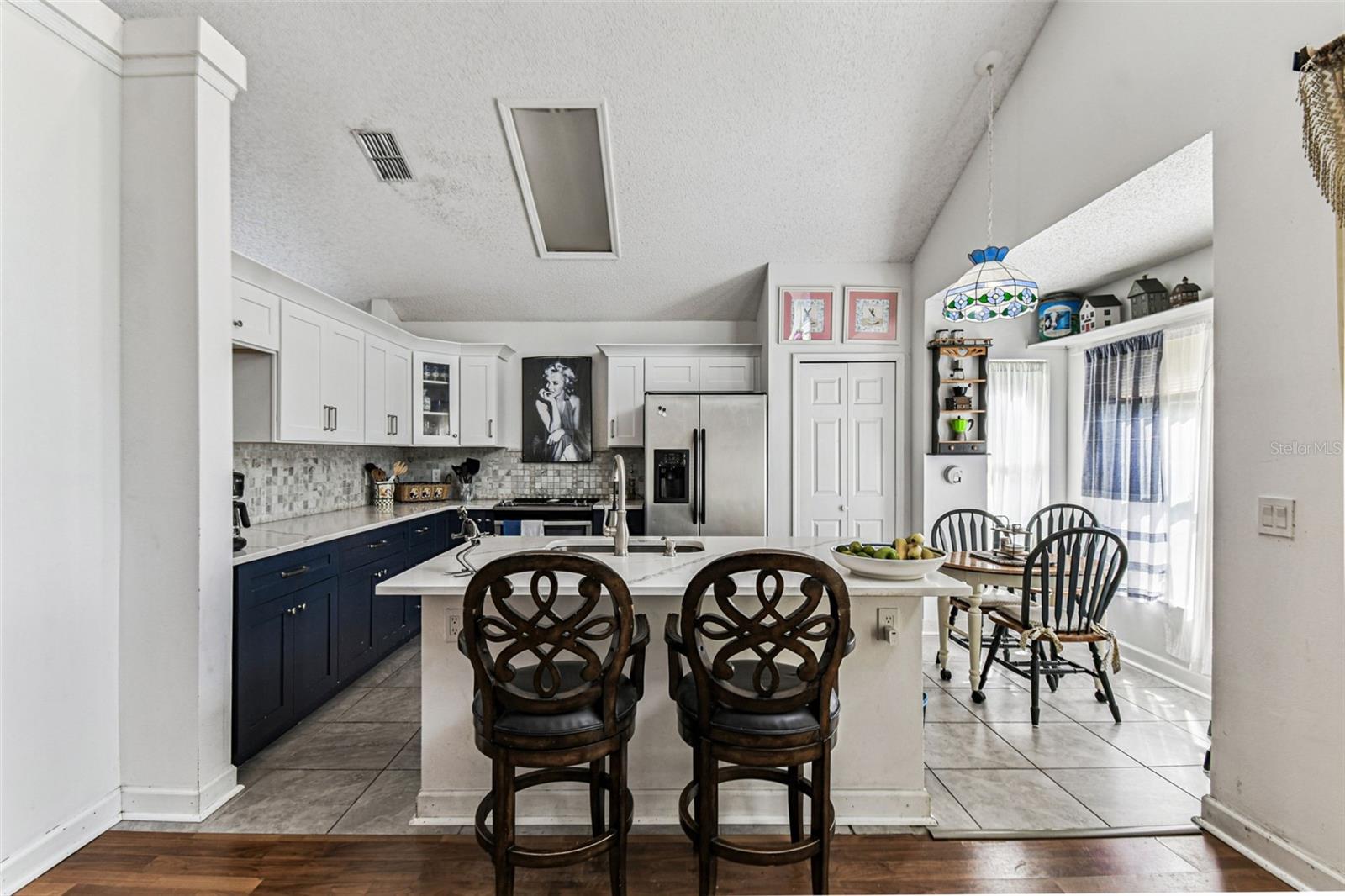 Image 11 of 72 For 13200 Mallard Cove Boulevard