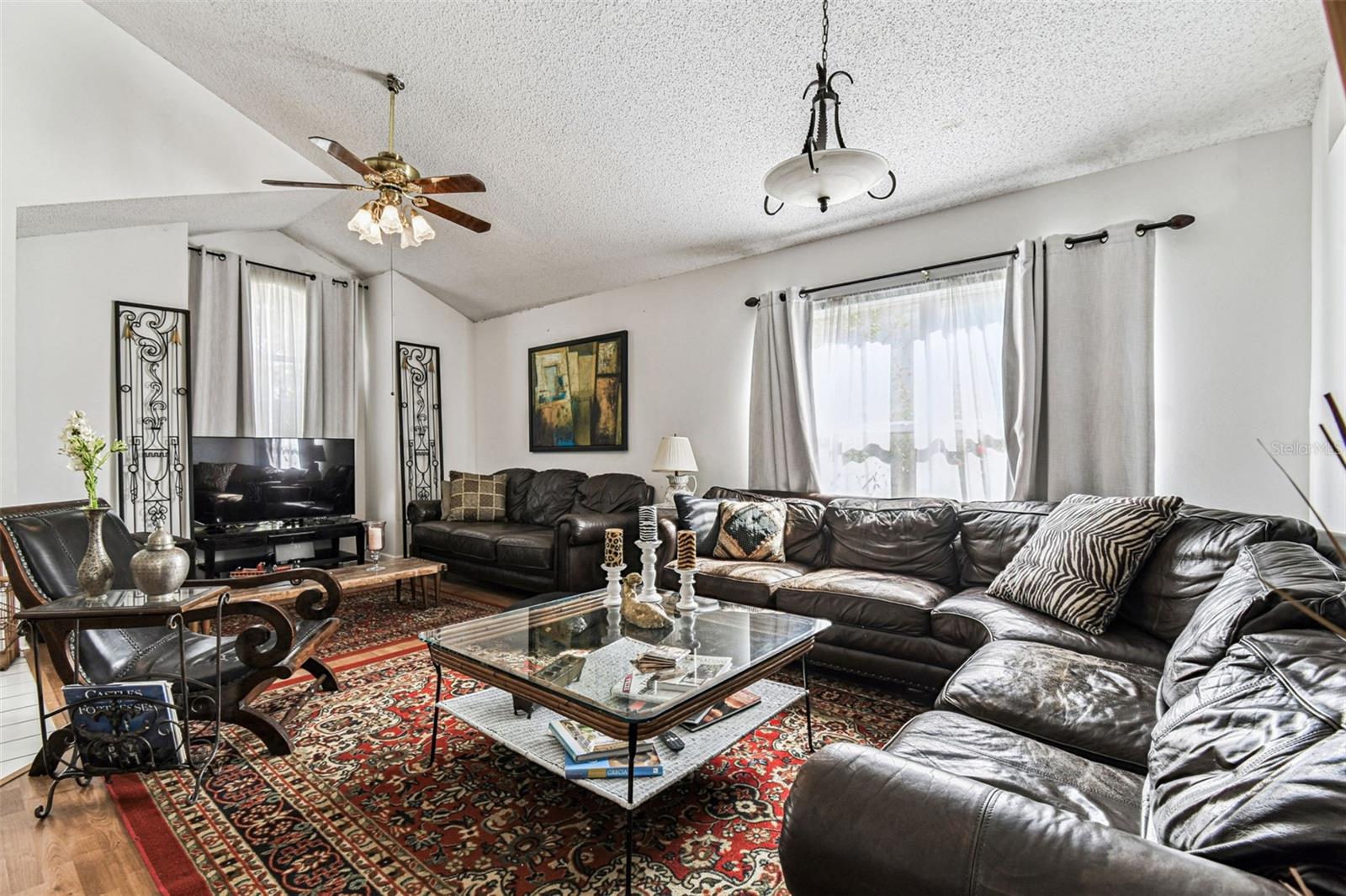 Image 4 of 72 For 13200 Mallard Cove Boulevard