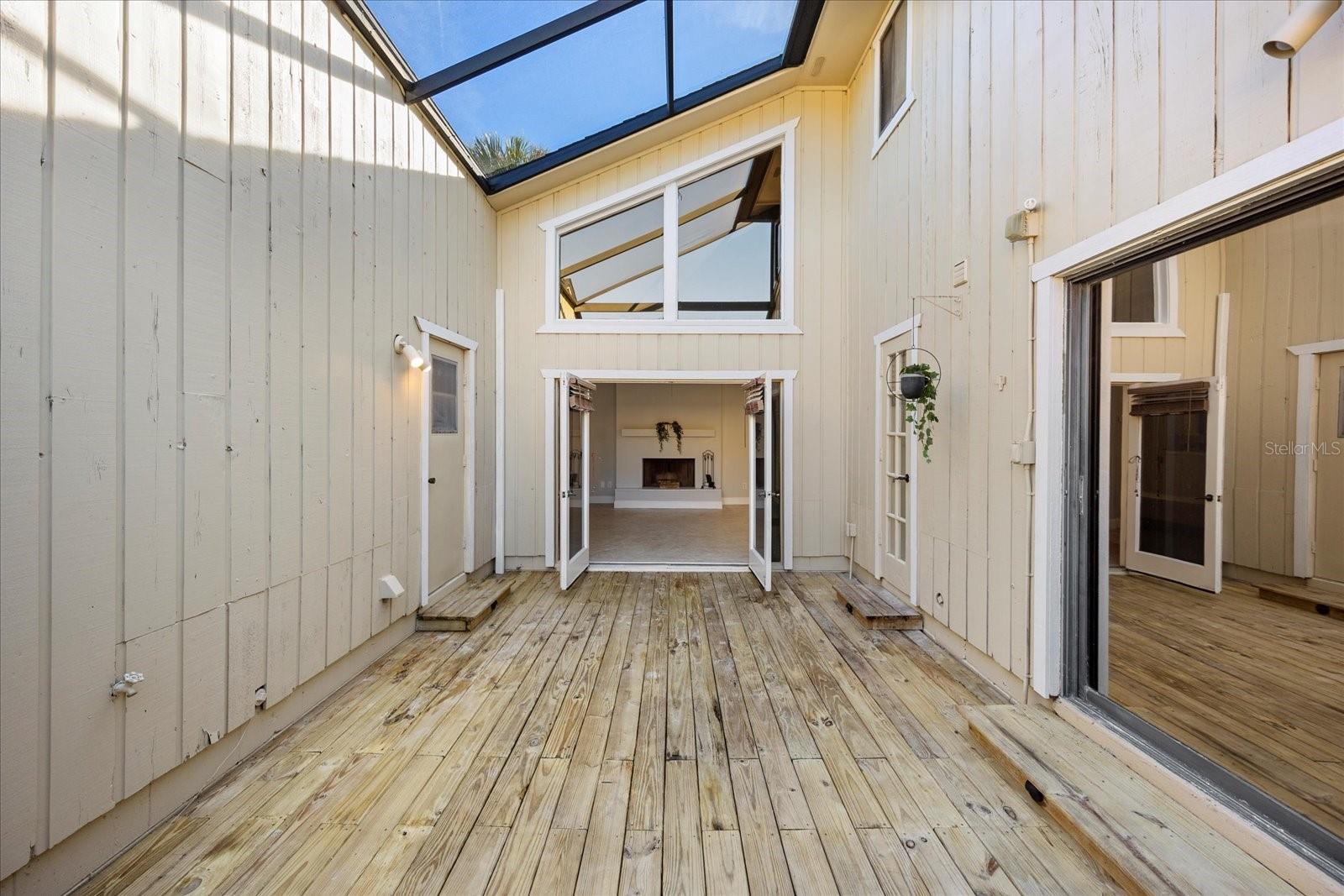 Image 10 of 53 For 366 Wekiva Cove Road