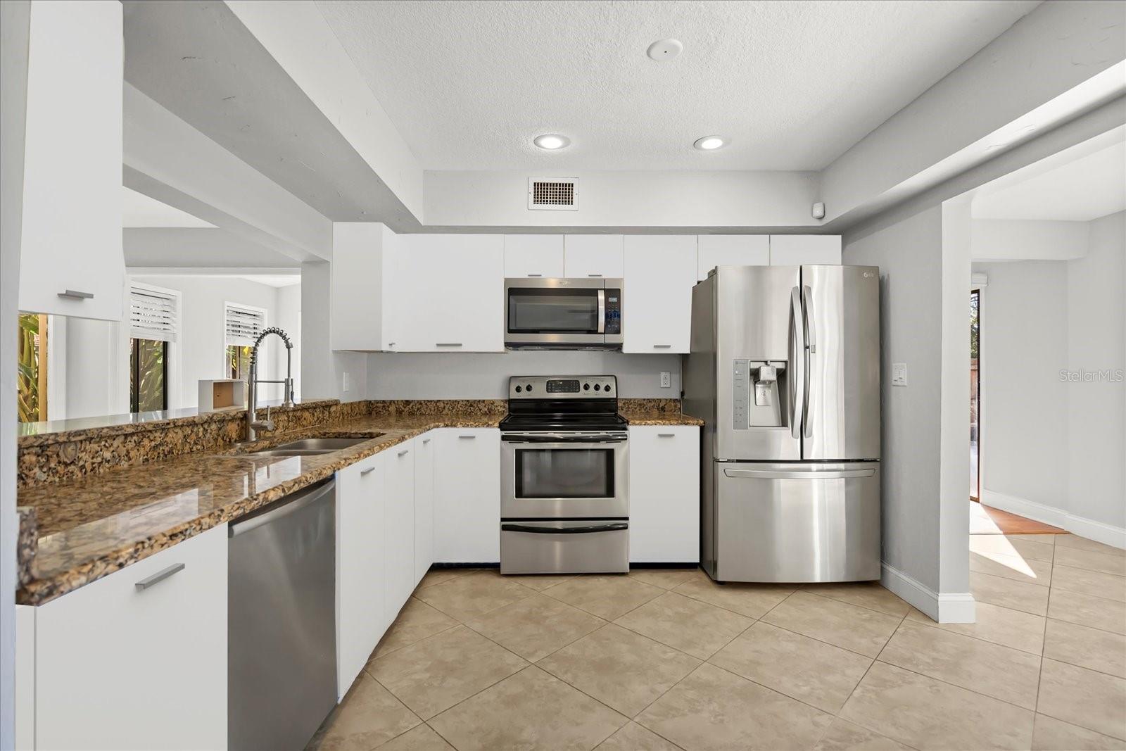 Image 11 of 53 For 366 Wekiva Cove Road