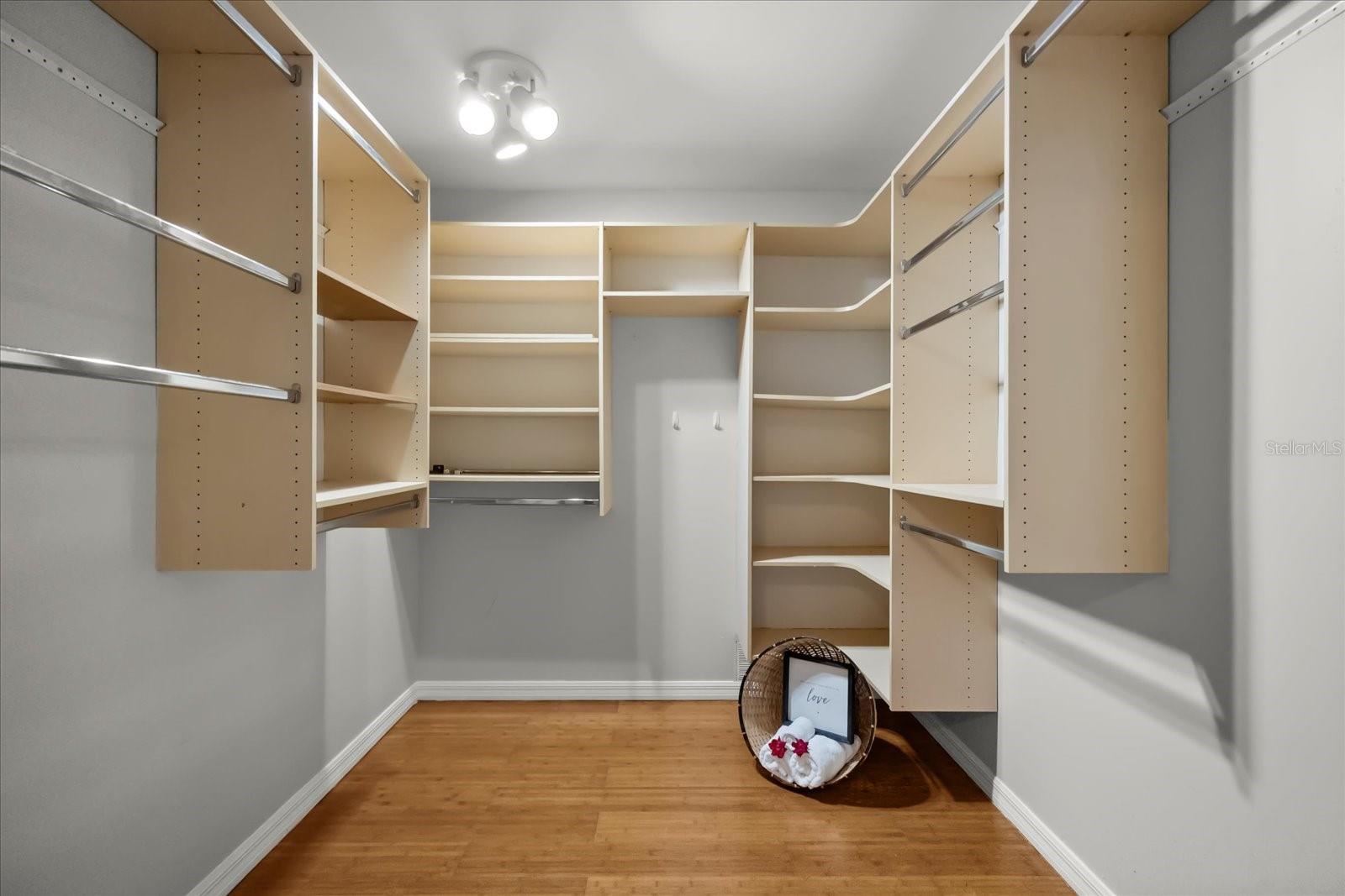 Image 23 of 53 For 366 Wekiva Cove Road