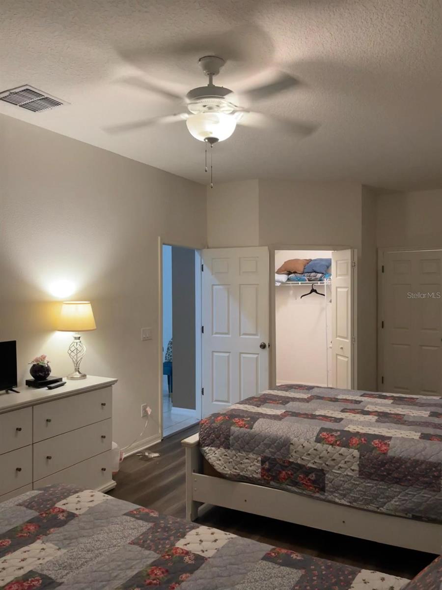 Image 18 of 63 For 1010 Tourmaline Drive