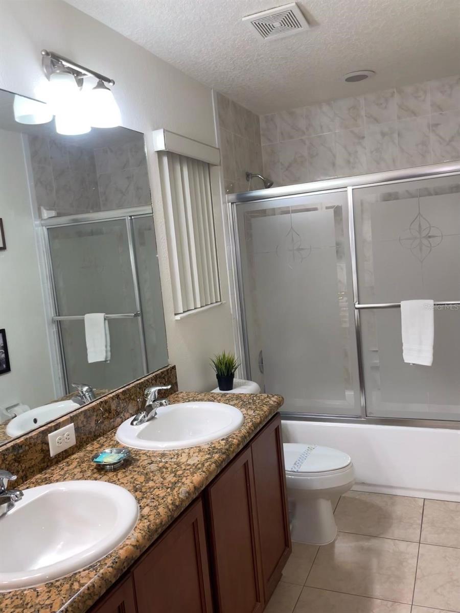 Image 37 of 63 For 1010 Tourmaline Drive