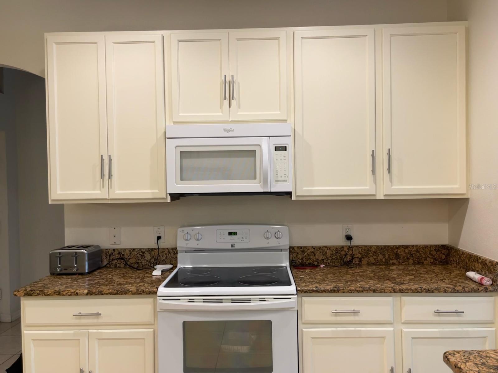 Image 39 of 63 For 1010 Tourmaline Drive