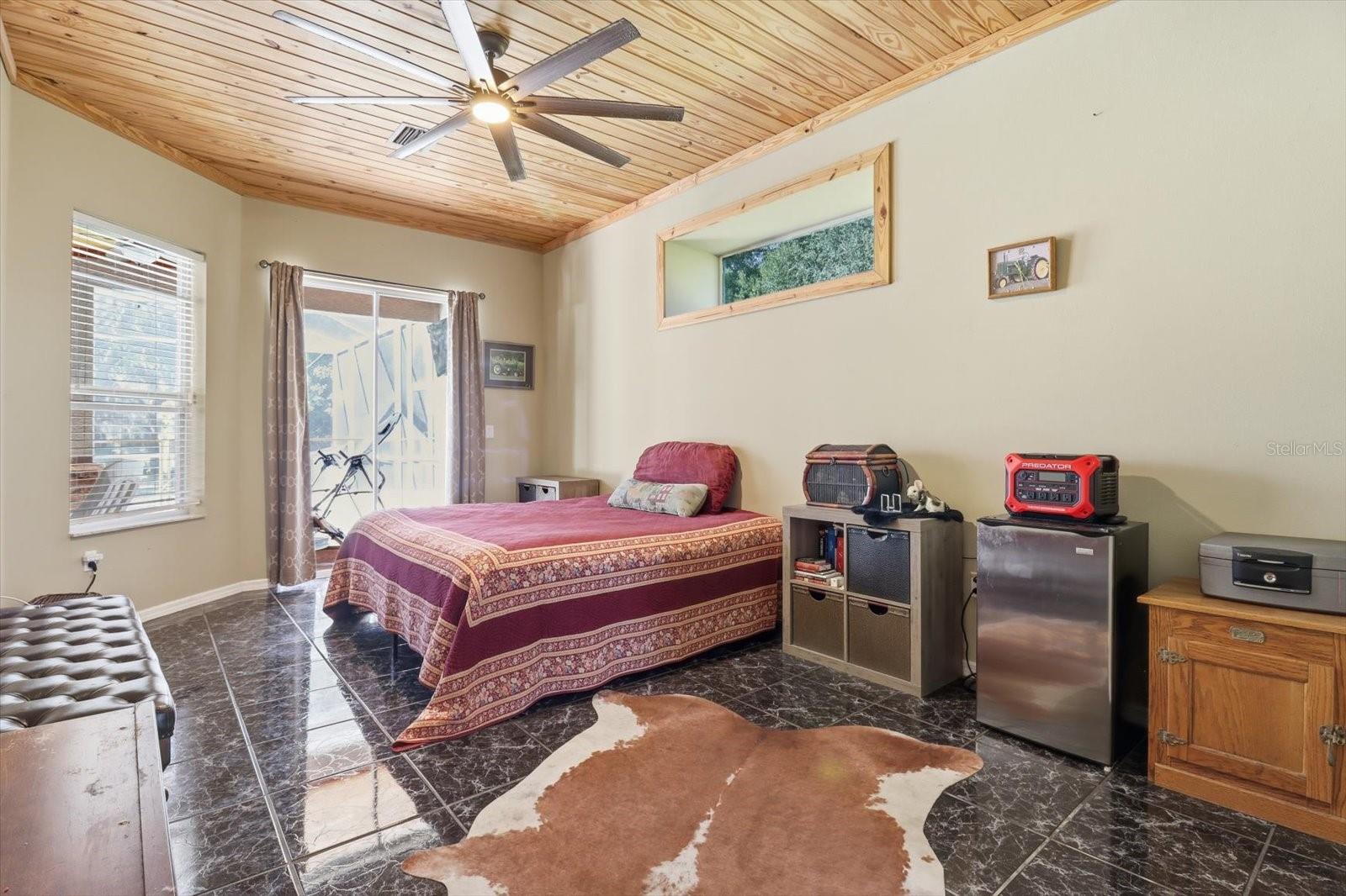 Image 24 of 45 For 3030 Bay Berry Point