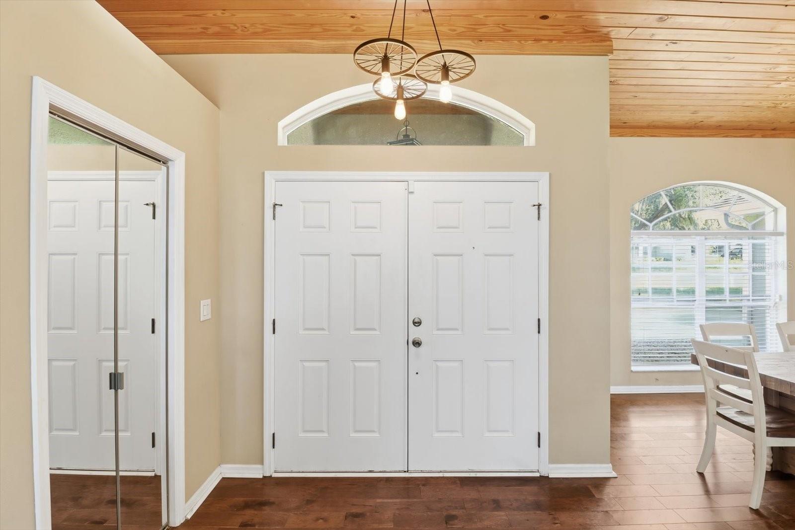 Image 6 of 45 For 3030 Bay Berry Point