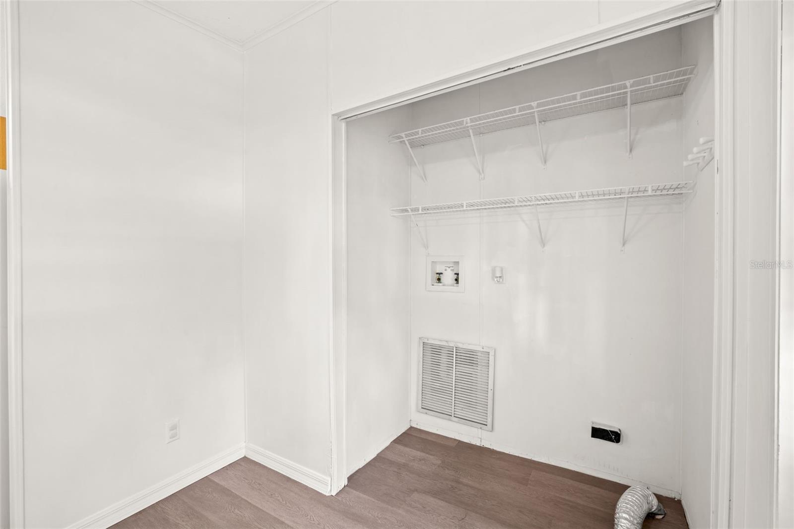 Image 44 of 80 For 2878 Us 301  