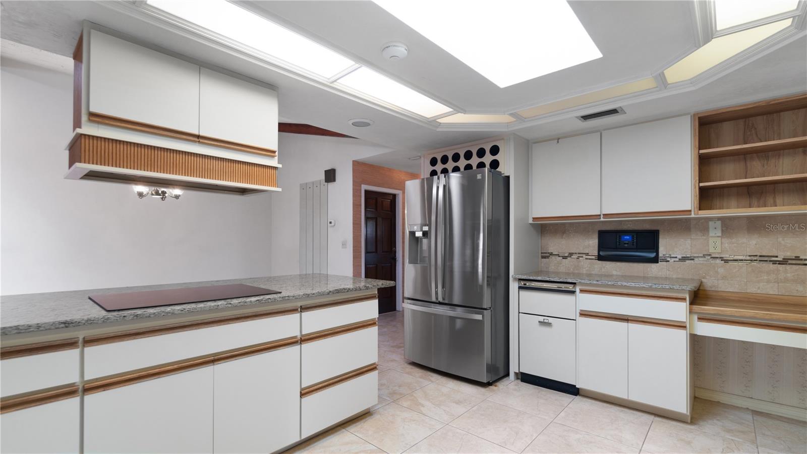 Image 15 of 50 For 965 Pelican Bay Drive