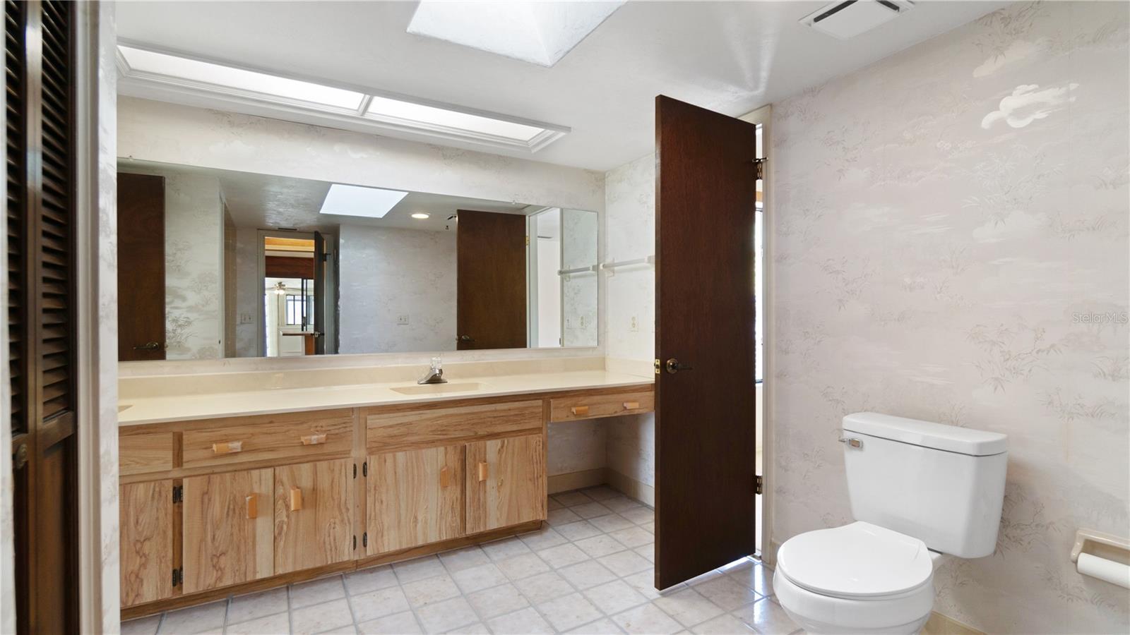 Image 30 of 50 For 965 Pelican Bay Drive