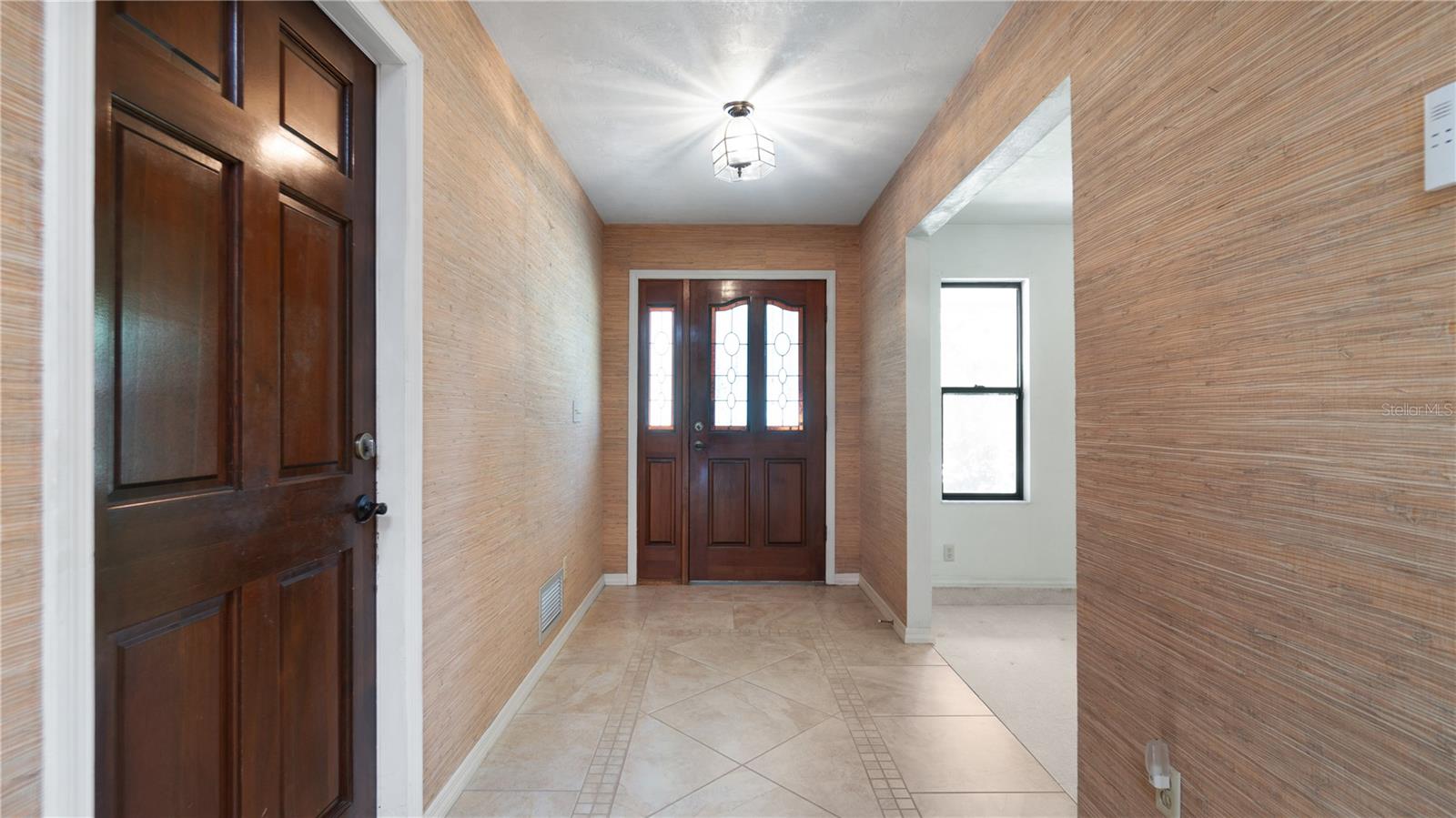 Image 9 of 50 For 965 Pelican Bay Drive