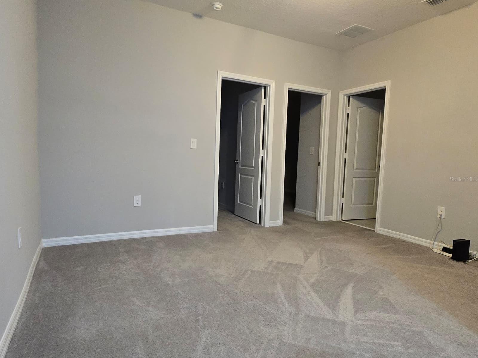 Image 4 of 29 For 276 Cedar Bark Lane