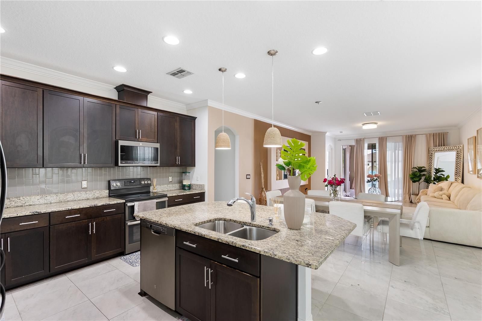 Image 13 of 61 For 11047 Sage Canyon Drive