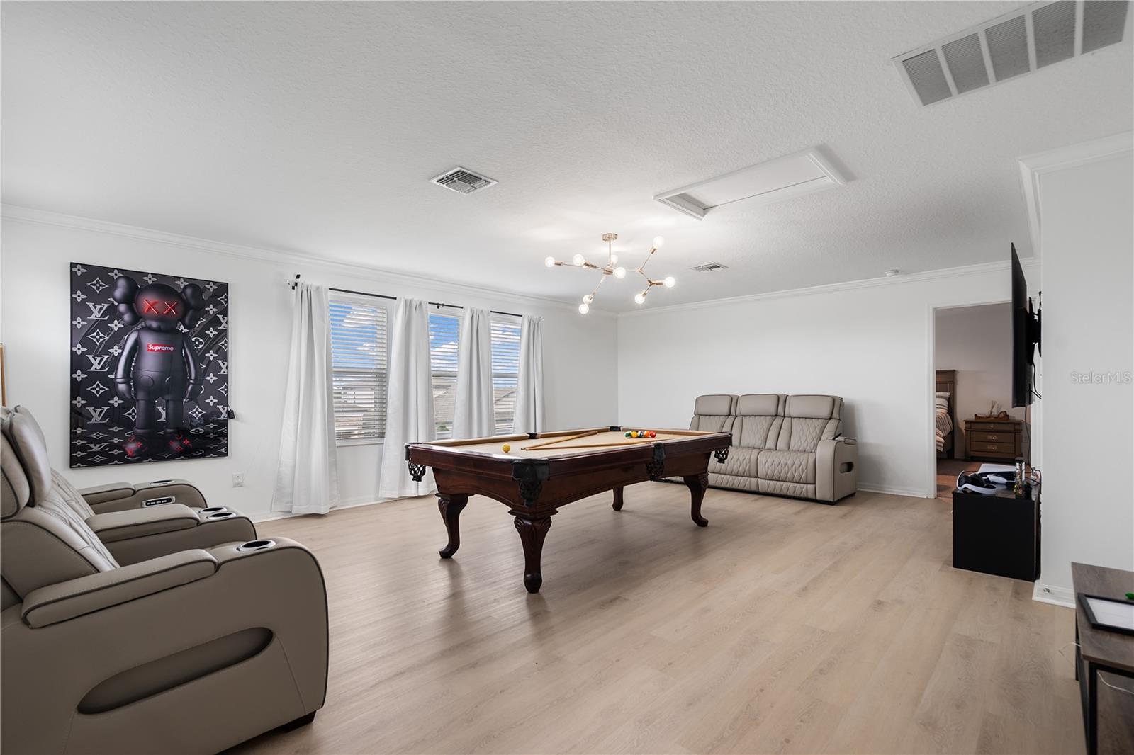 Image 23 of 61 For 11047 Sage Canyon Drive