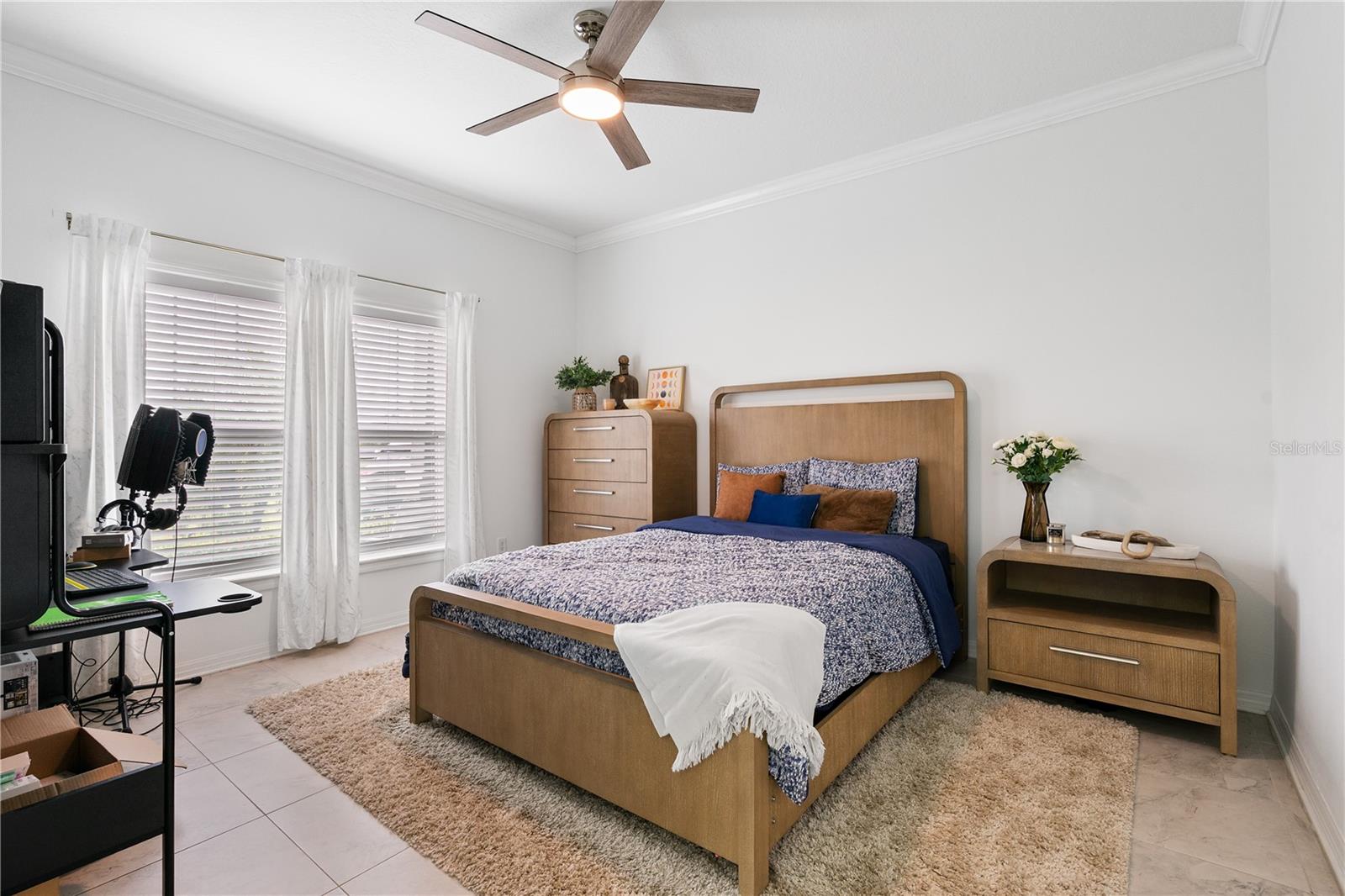 Image 29 of 61 For 11047 Sage Canyon Drive