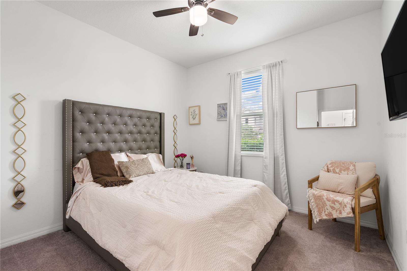 Image 31 of 61 For 11047 Sage Canyon Drive