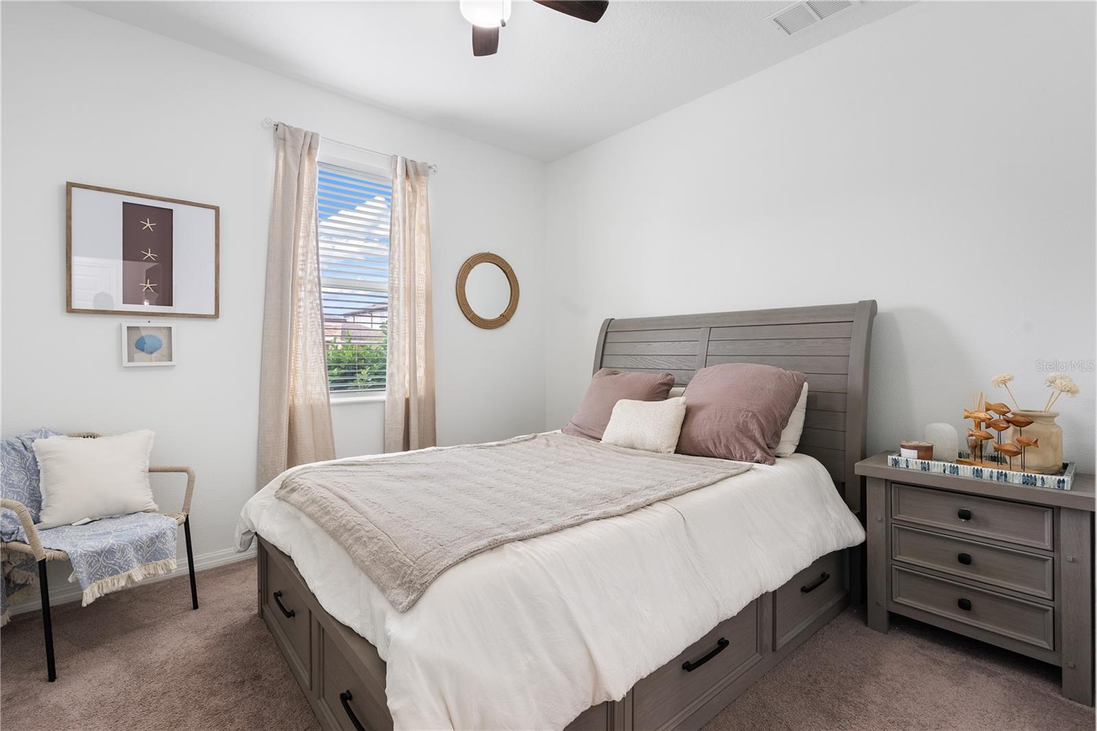 Image 34 of 61 For 11047 Sage Canyon Drive