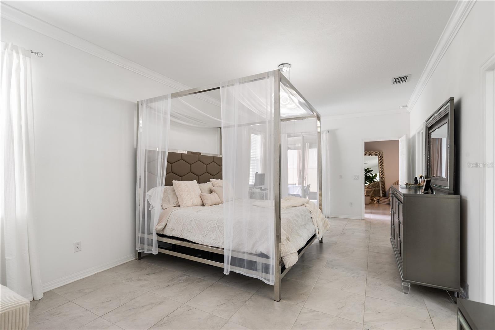 Image 45 of 61 For 11047 Sage Canyon Drive