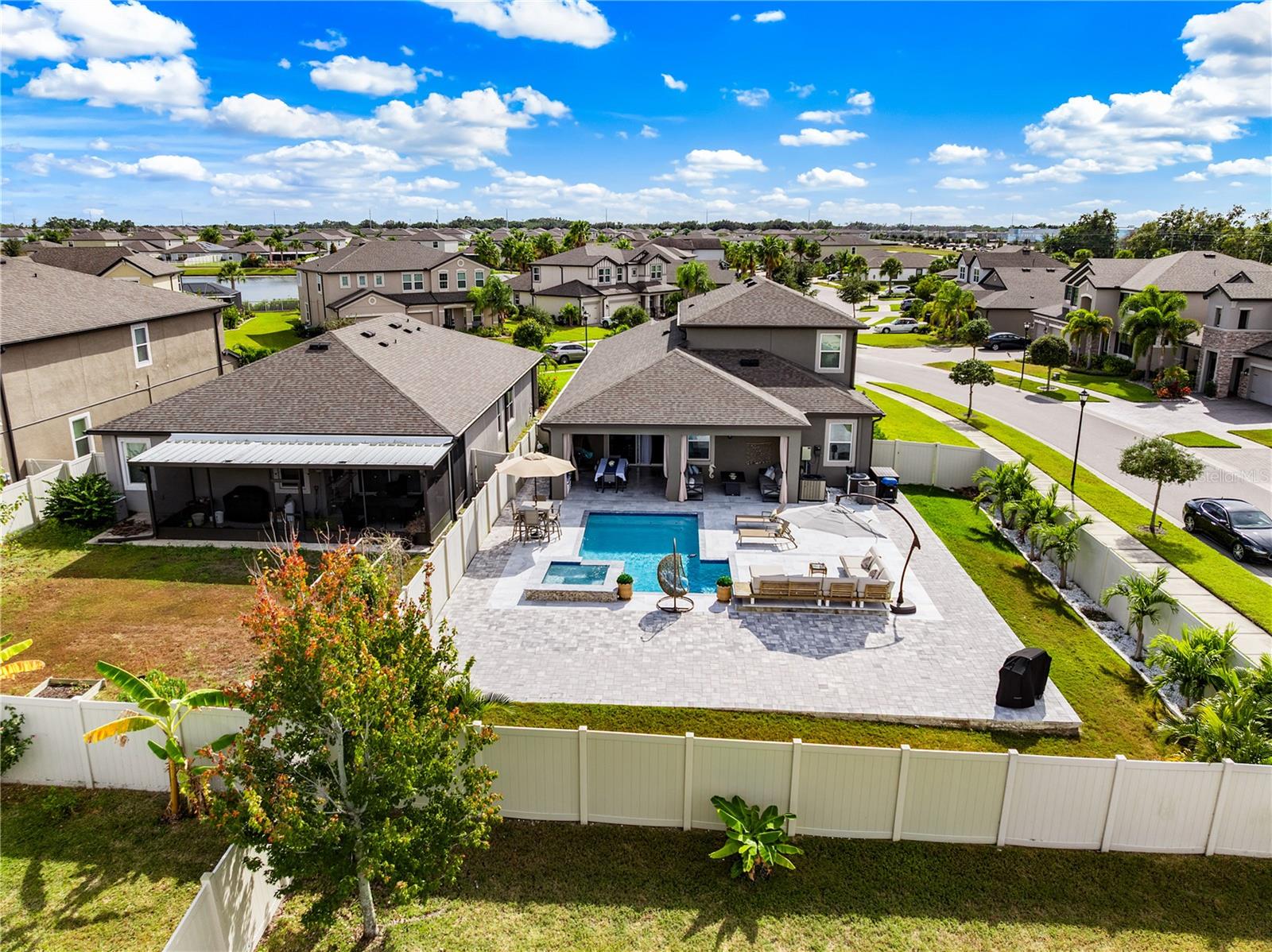 Image 52 of 61 For 11047 Sage Canyon Drive