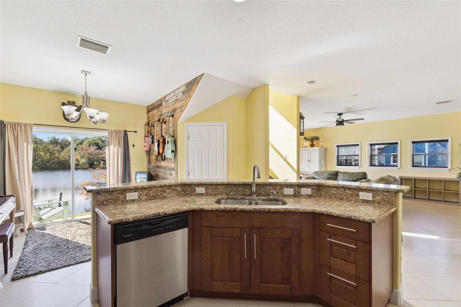 Image 16 of 43 For 1247 Marty Boulevard